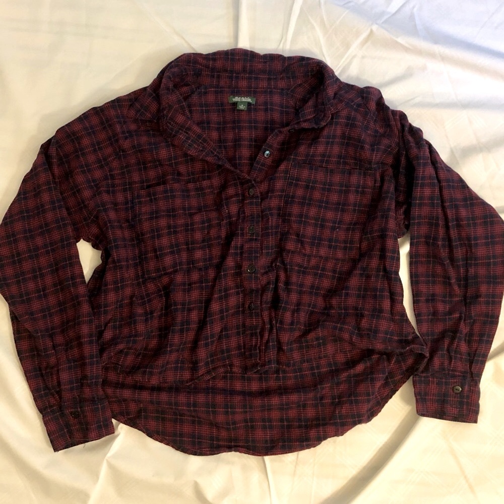 Cropped plaid shirt